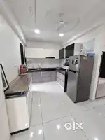 3 bhk furnished flat sale at new alkapuri, gotri