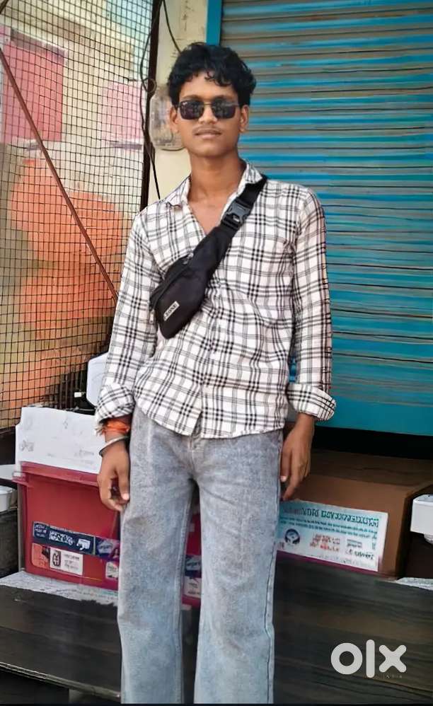 All rounder car driving