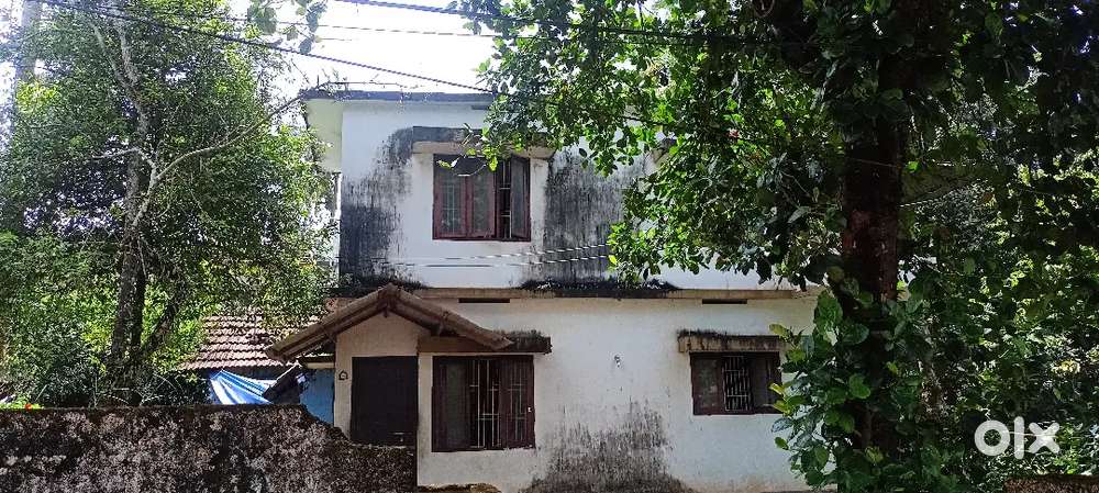 KOZHIKODE WESTHILL COMERCIAL PLOT FOR SALE