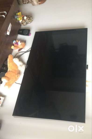 Few months Wifi UHD Smart 53 Samsung LED TV Screen Mirroring n Apps