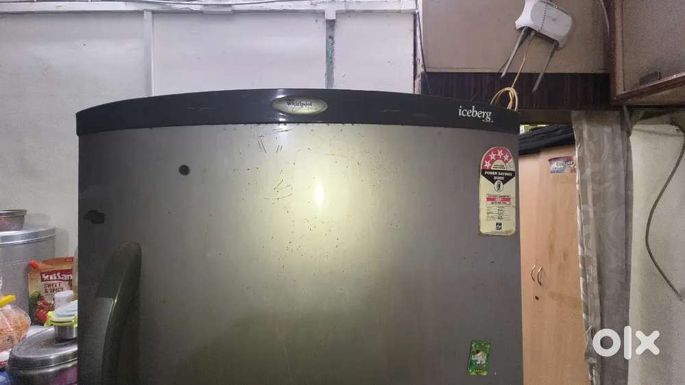 Whirlpool Iceberg 310 Litre Refrigerator/ Fridge