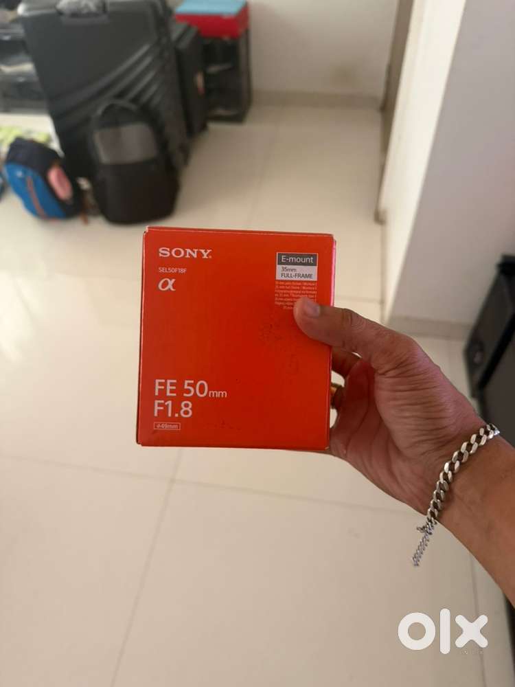 Sony FE 50mm  F1.8 full frame