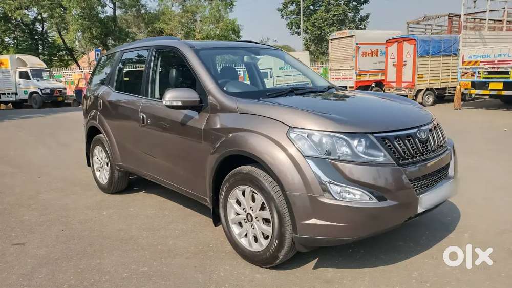 Mahindra XUV500 2017