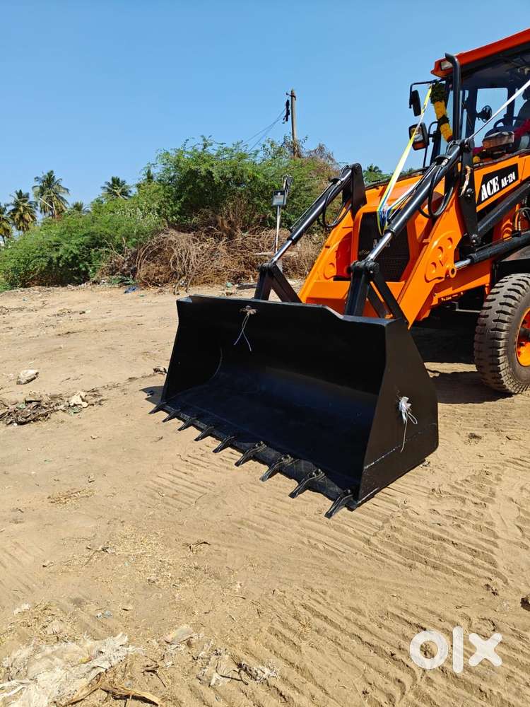 JCB - ACE BACKHOE LOADER