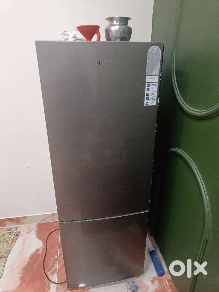 Haier fridge double door full condition 237 ltr