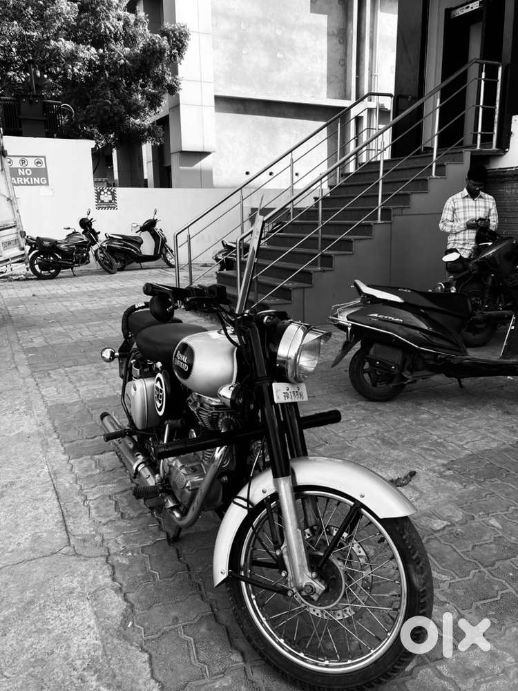 Royal enfield classic 350 2017 model kick start