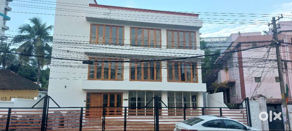 Commercial space available for rent