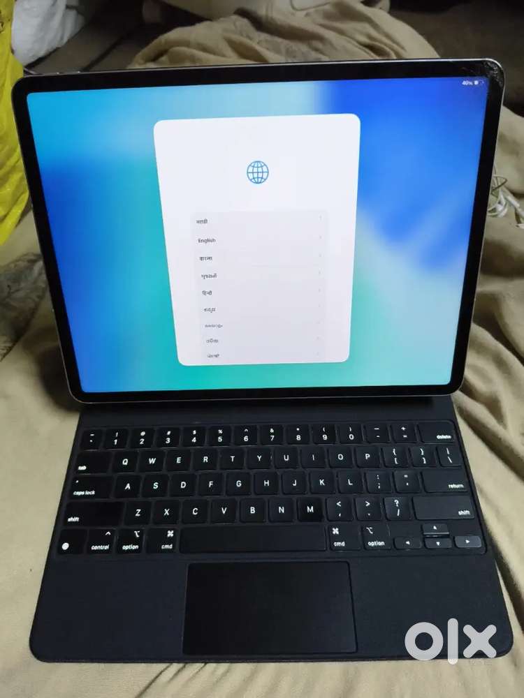 Apple Magic Keyboard 12.9 inch For Ipad Pro.