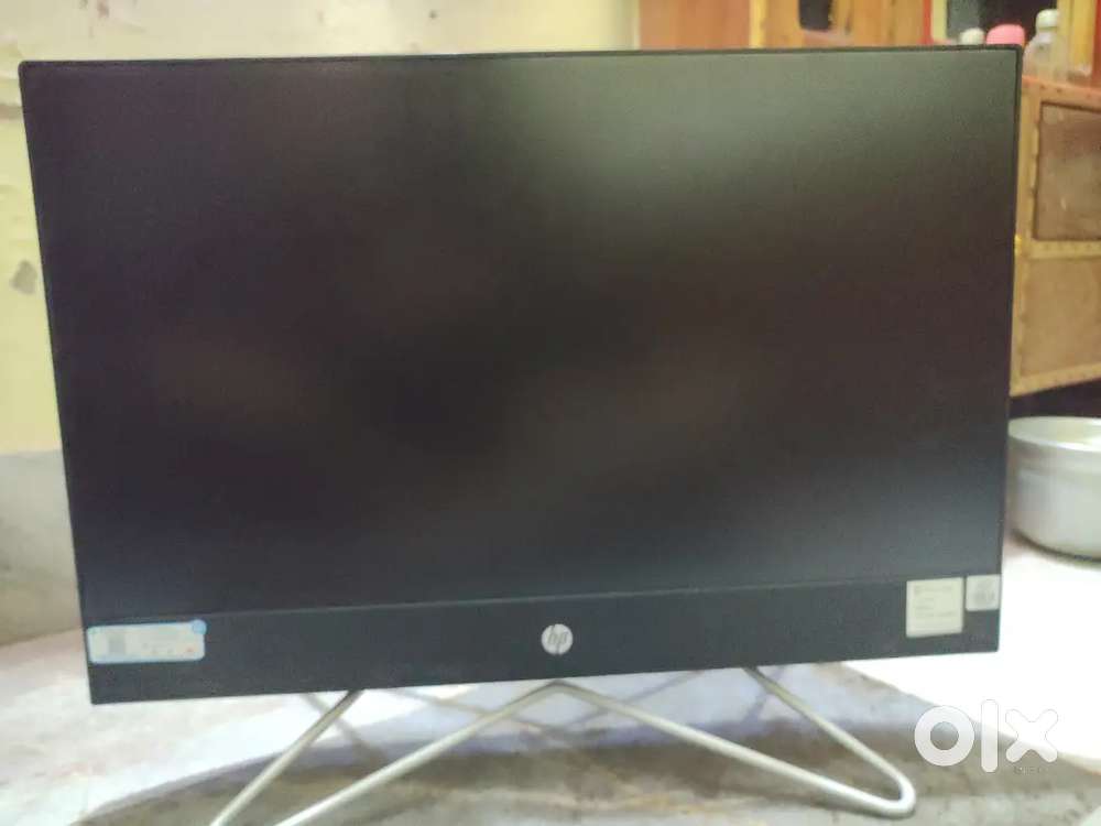22 10th gen 8GB RAM HP ALL IN ONE PC