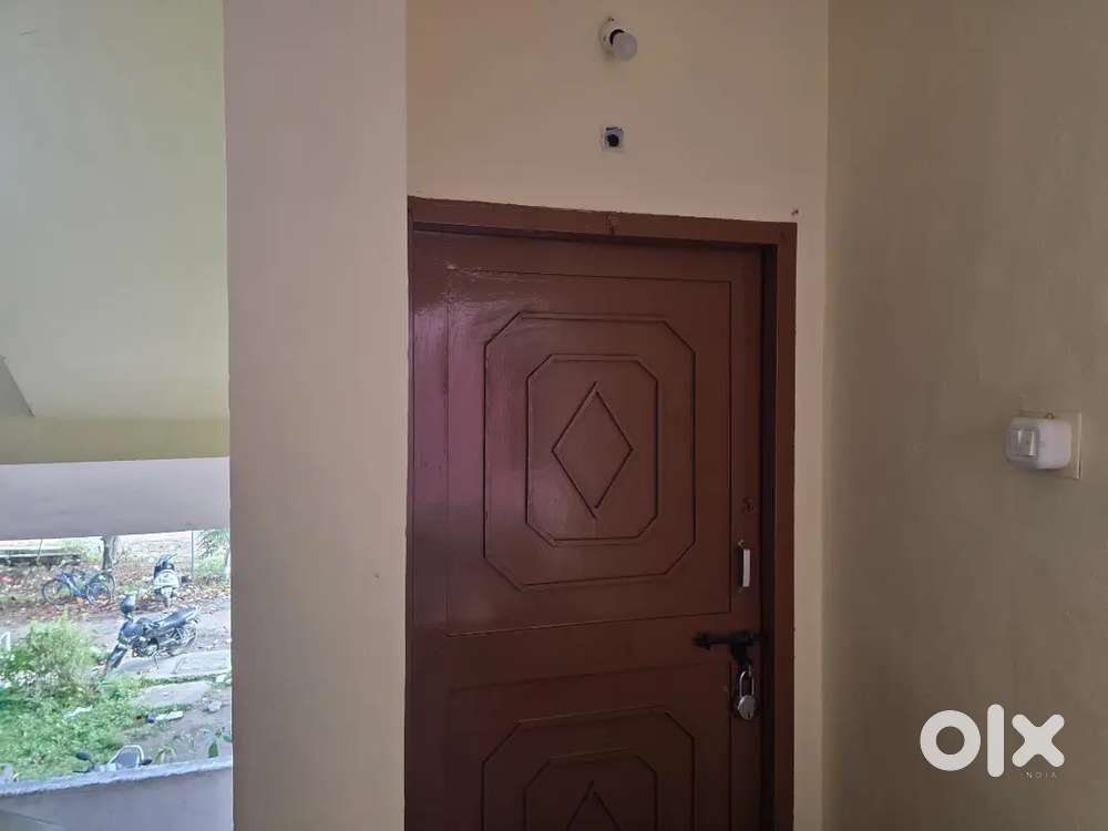 1BHK FLAT FOR RENT IN SELVAPURAM(Sowdeshwari Colony)