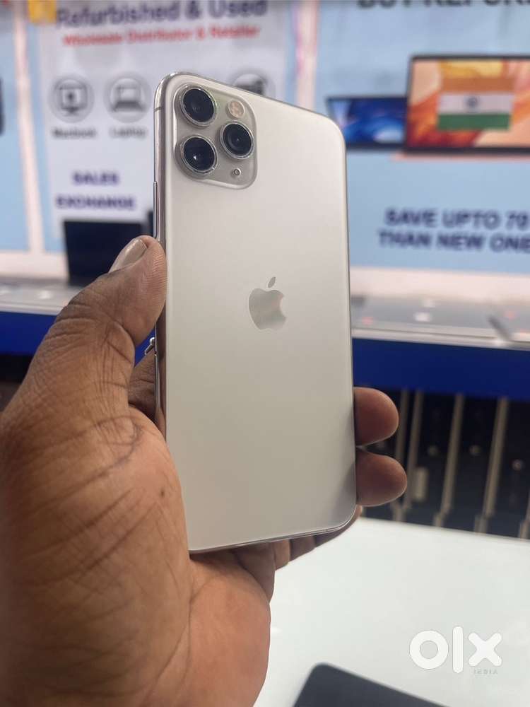 11 pro 256gb white