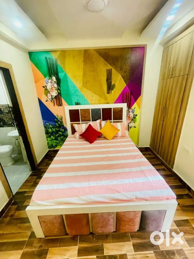 2bhk flat with all basics aminiteis