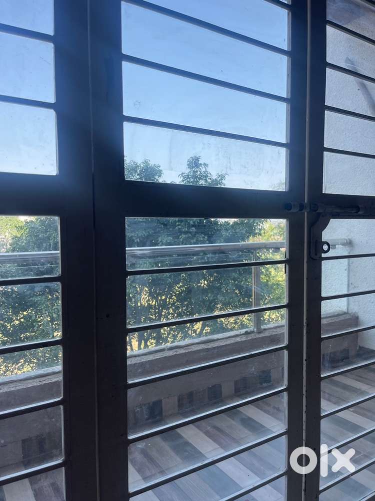 Dharashiv -Fully furnished 2 bhk for rent in top society