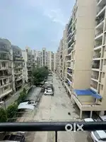 Available 1BHK fully furnished flat in south city society (no broker)