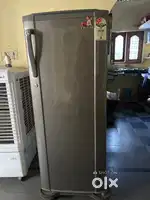 Refrigerator-Croma