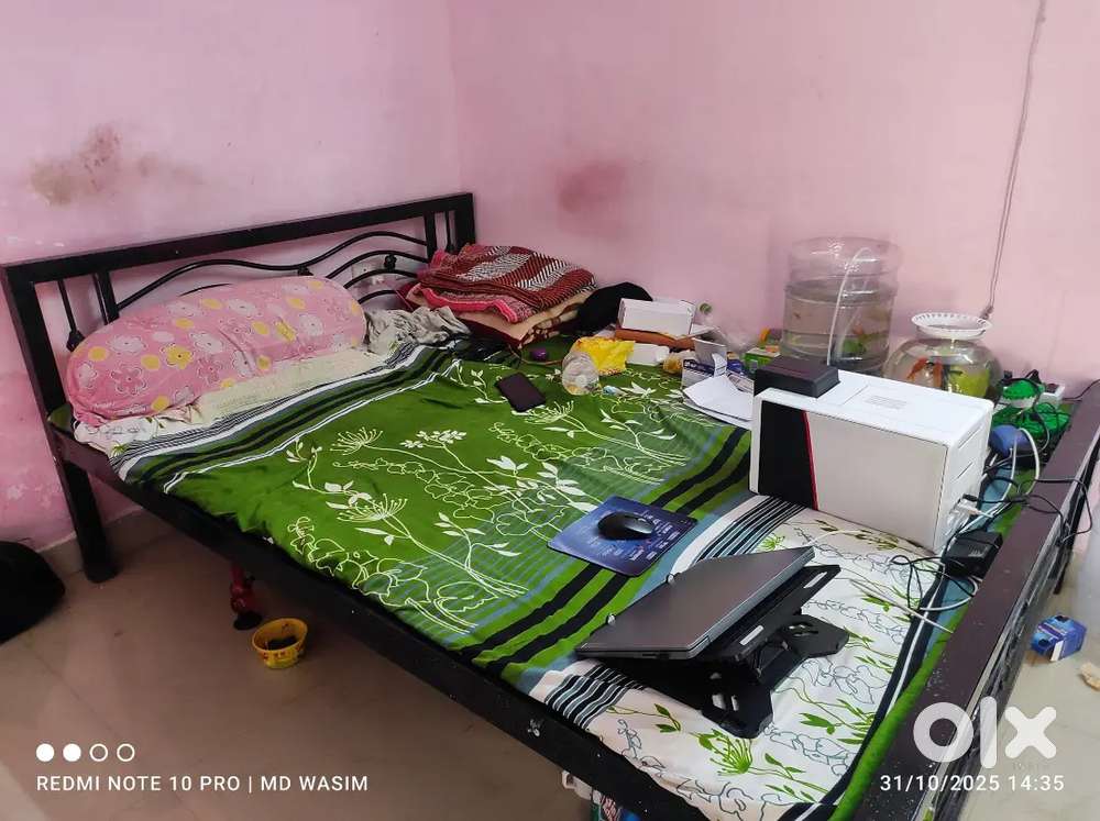 Queen size double bed