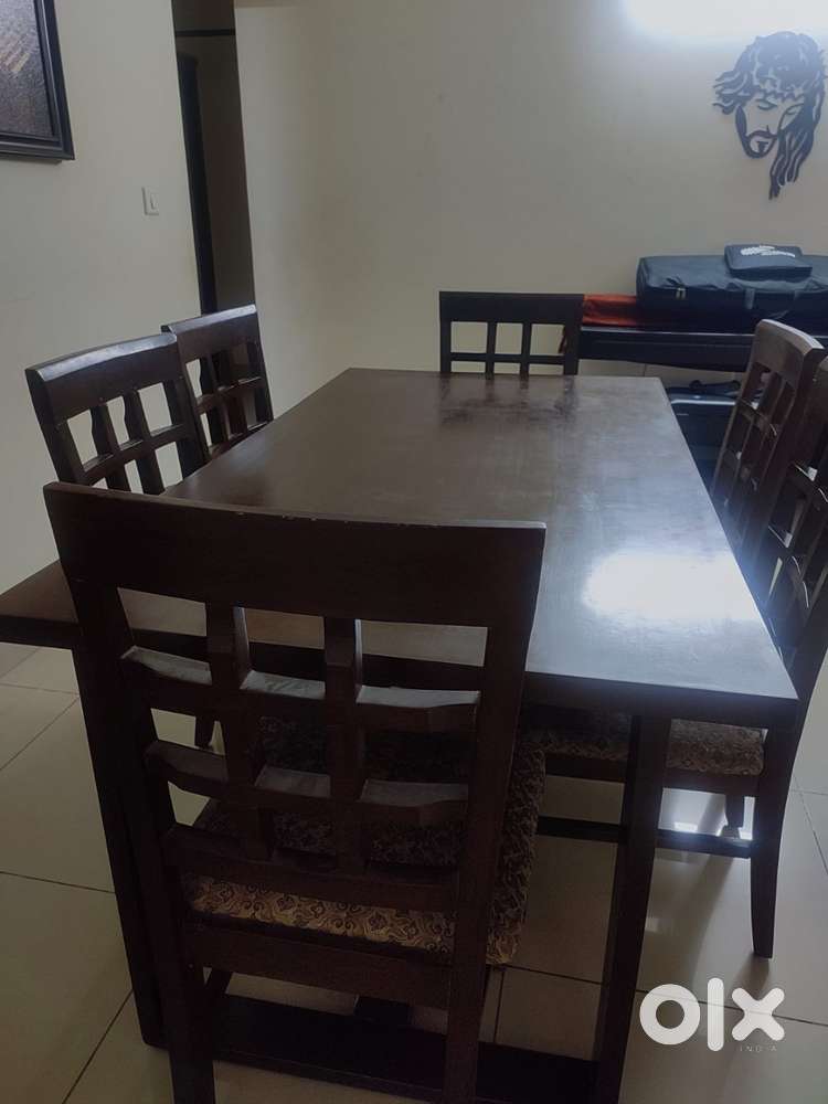 Kasavanahalli Road - 6 seater dinning table set