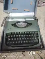 Typewriter traveller set with box  just  ₹ 2000 :