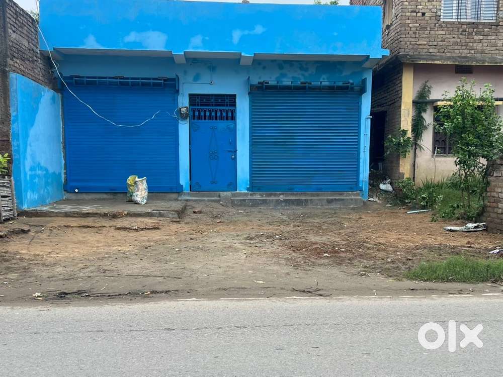 SHOP & FLAT In  Main Market – SARI–ILMASNAGAR MAIN ROAD