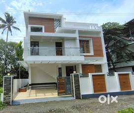 Edapally , Koonammavu,4 cent,3 bed,85 lakhs