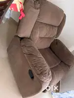 Recliner Sofa Single pc manual recline