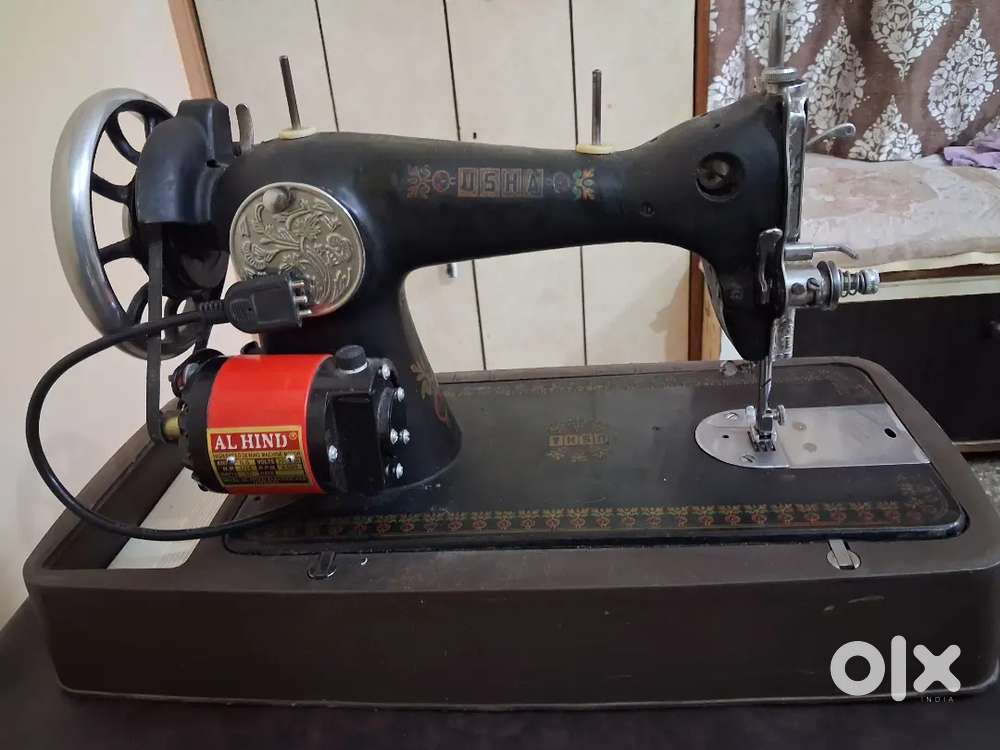 Sawing machine electric