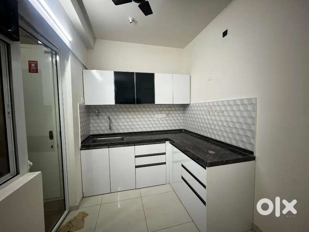 Unused 2Bhk Flat available with all luxury amenities