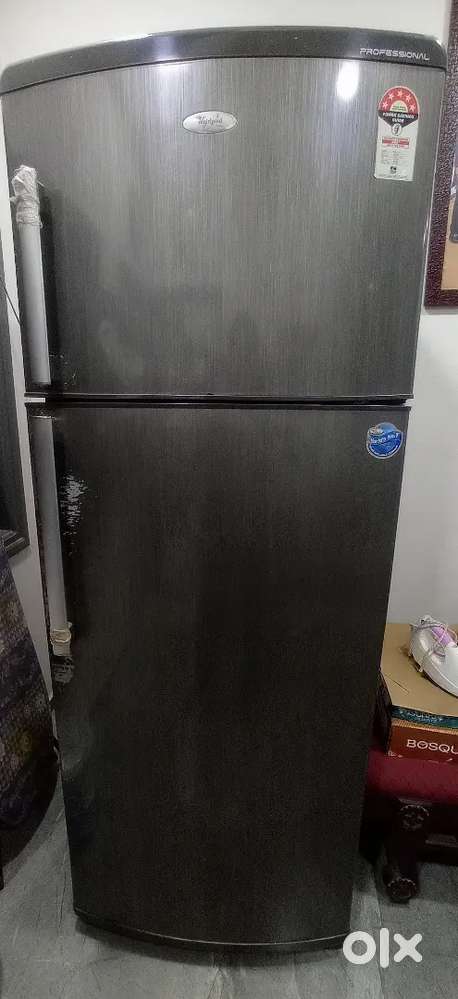 Whirlpool double door refrigerator