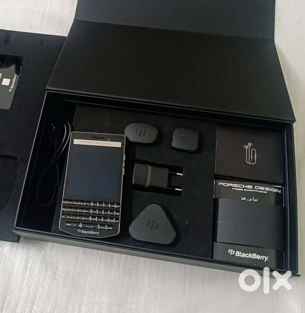 Blackberry Porsche Design (New)