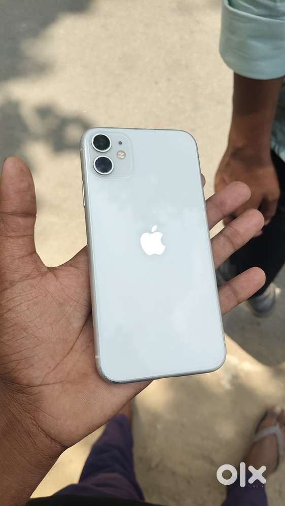 Iphone 11 capicity 64 gb