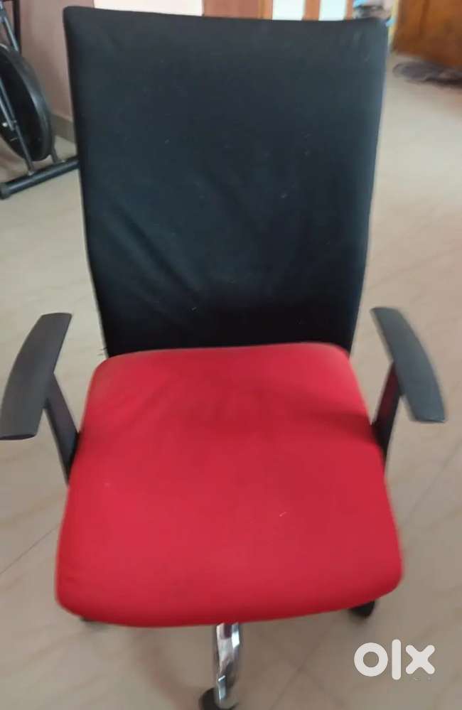 Sofa, Tea table, TV stand & Rolling chair