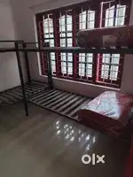 Gents PG HOSTEL daily monthly rent near Vysali Bus stop chakkaraparamb