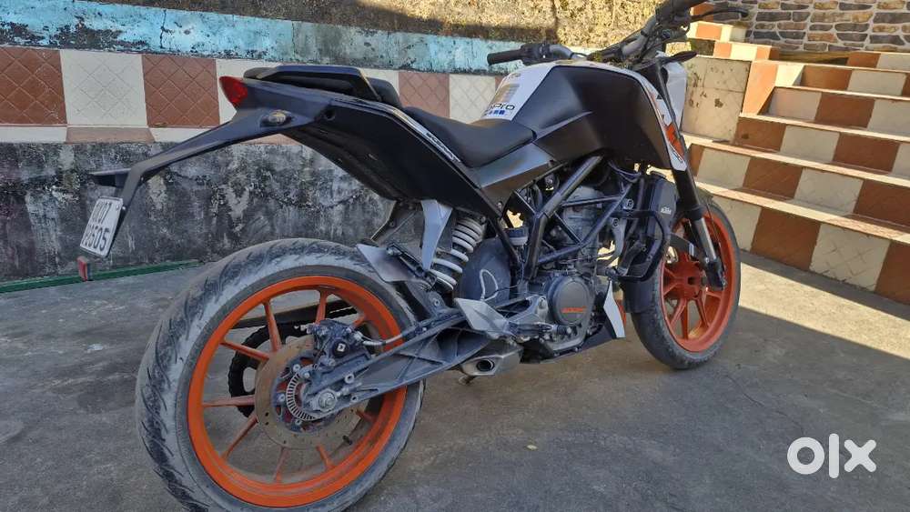 KTM DUKE 200 ABS