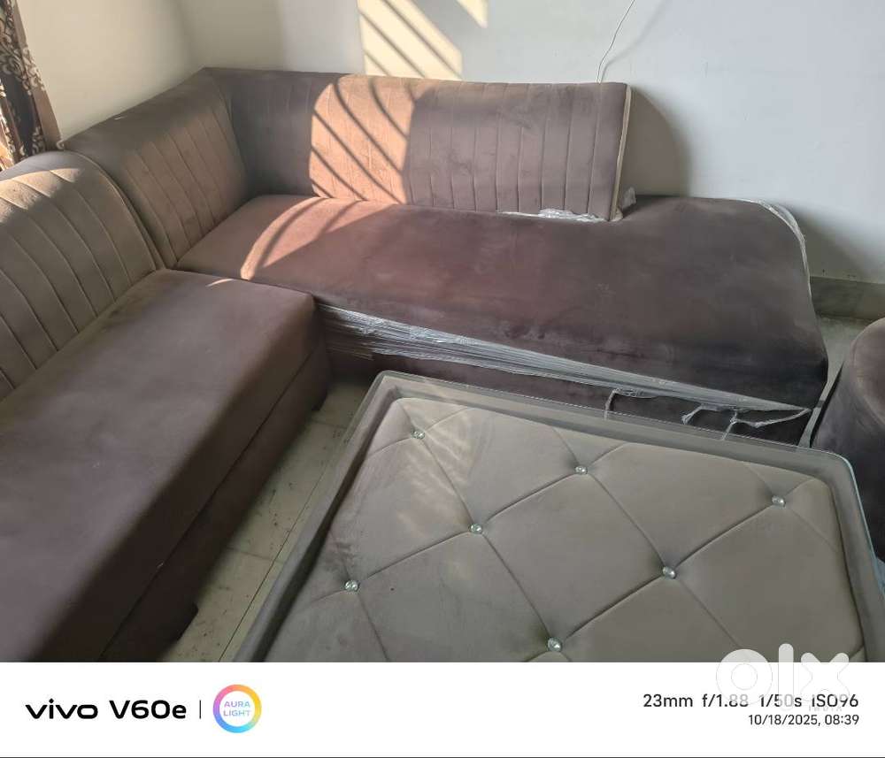 Corner sofa only 7 month use