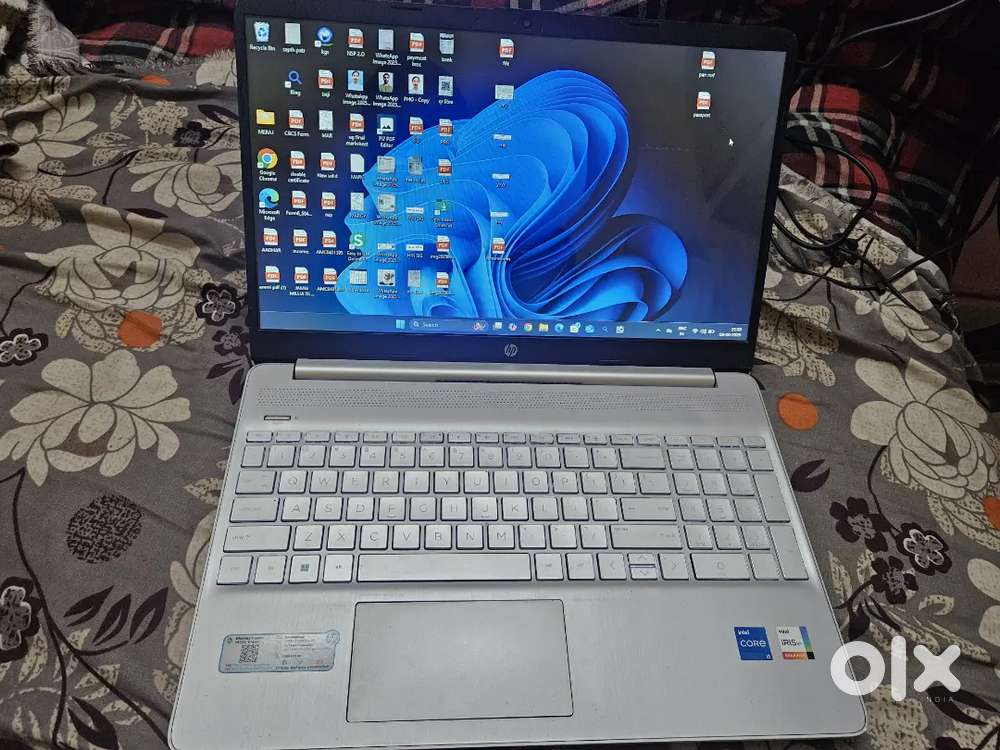 HP LAPTOP i5 hai