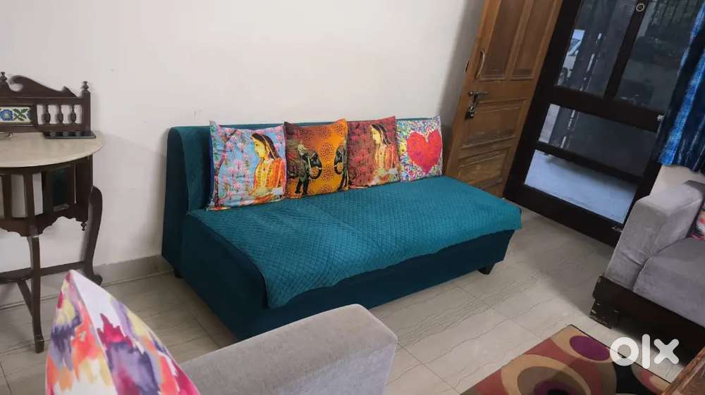 Selling furniture