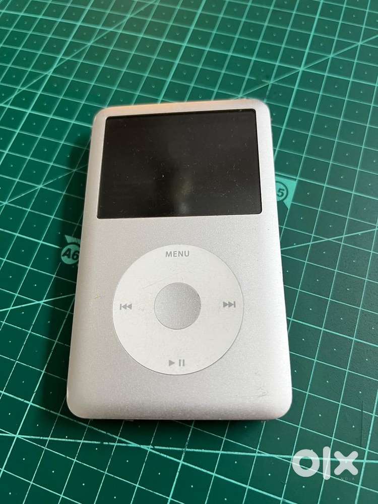 Apple ipod classic 6th gen 160 gb