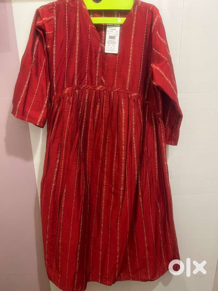 liyaasa kurtas
