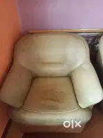 Sofa set with 2 chairs