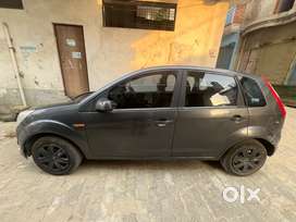 Ford Figo 2013 Diesel Well Maintained