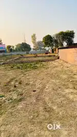 Aisa ke sabse bade mall se kuch duri par residential plot