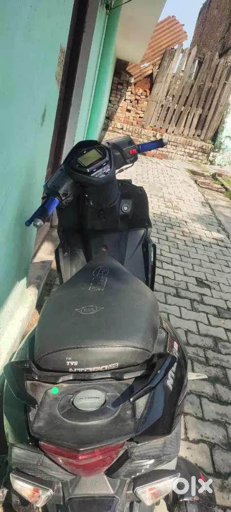 Gadi bohot acchi hai