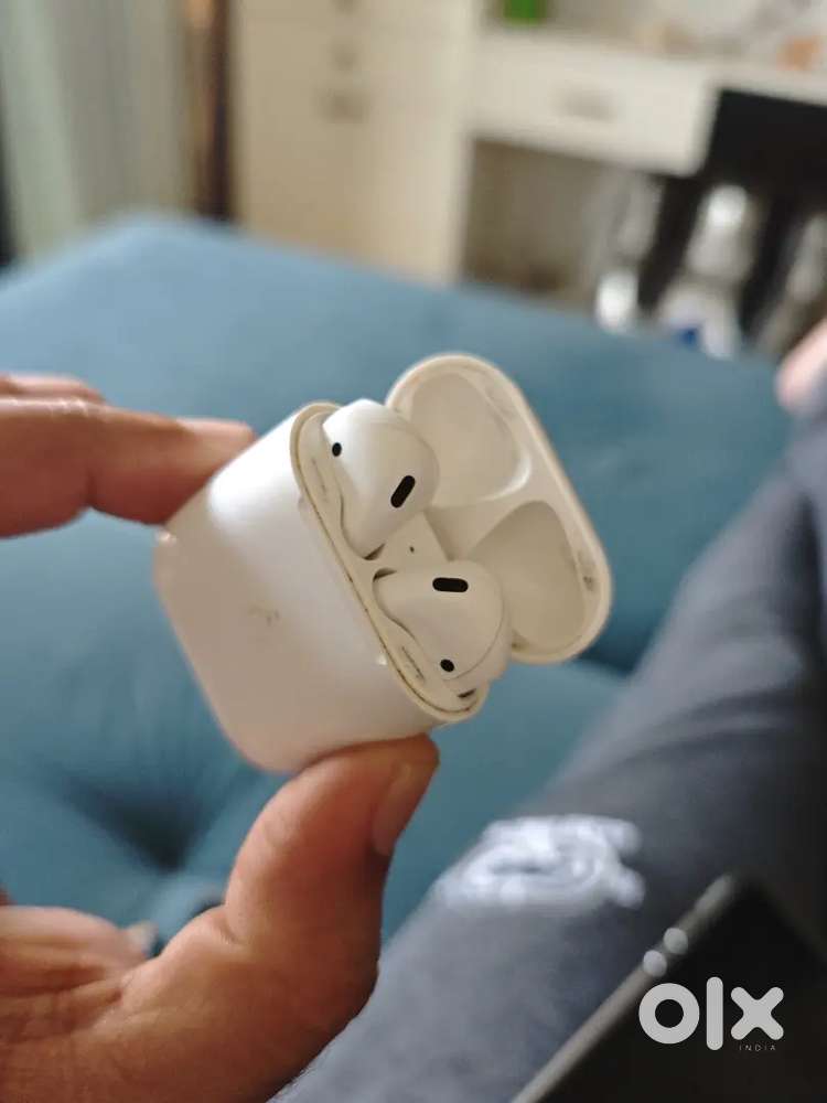 Apple airpods 2