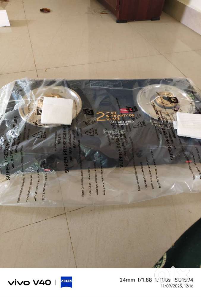 Prestige glass gas stove