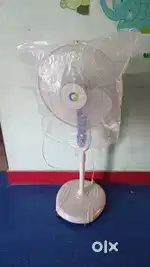 Crompton Greaves hi flow pedestal fan in excellent condition