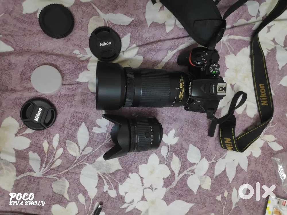 Nikon D5600 with dual lens