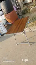 Brand new foldable study table /working table/office table
