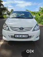 Toyota Innova 2010