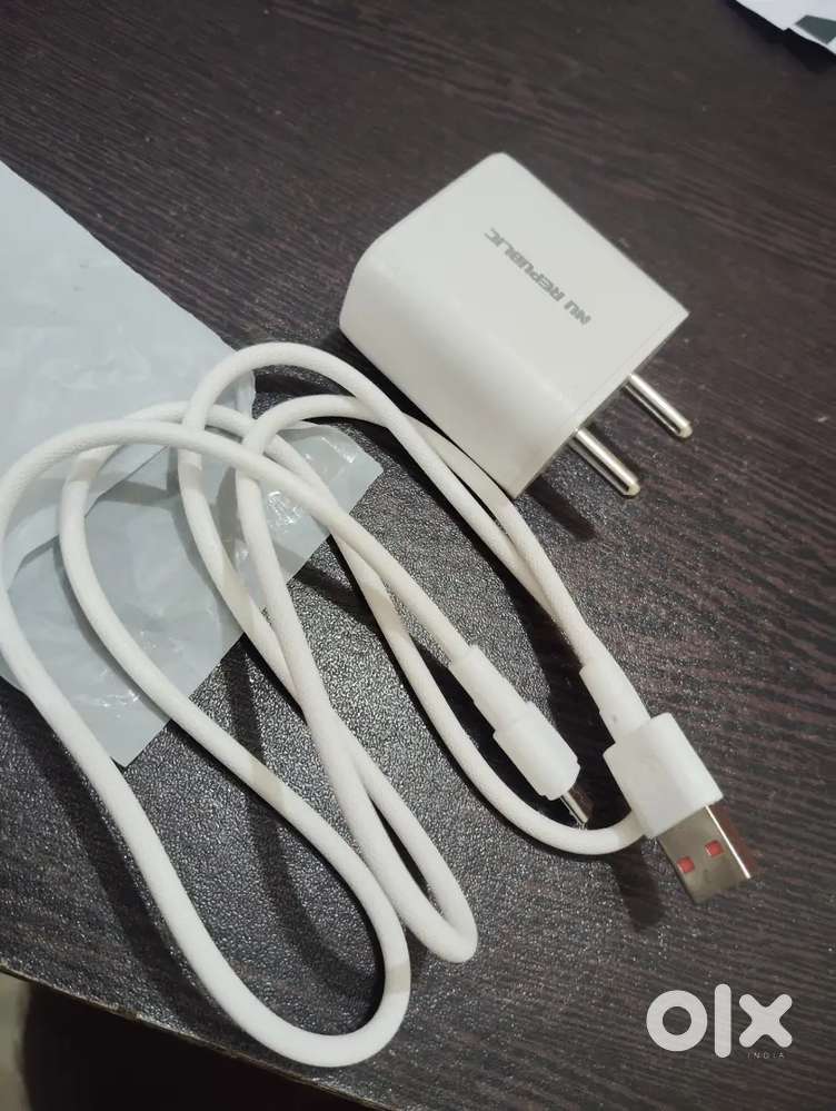 12 W type B Charger (new ) , no use fully new