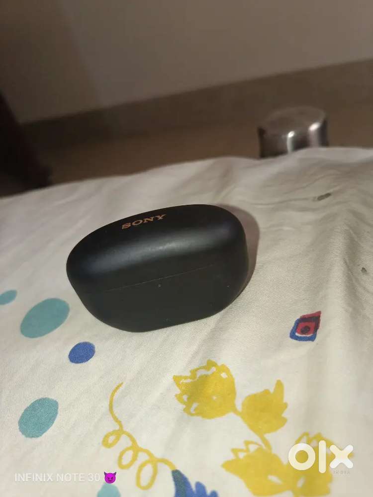 Sony earbuds charging case only WF-1000XM5
